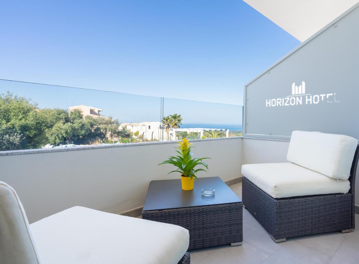 Horizon Hotel Badesi Exterior photo